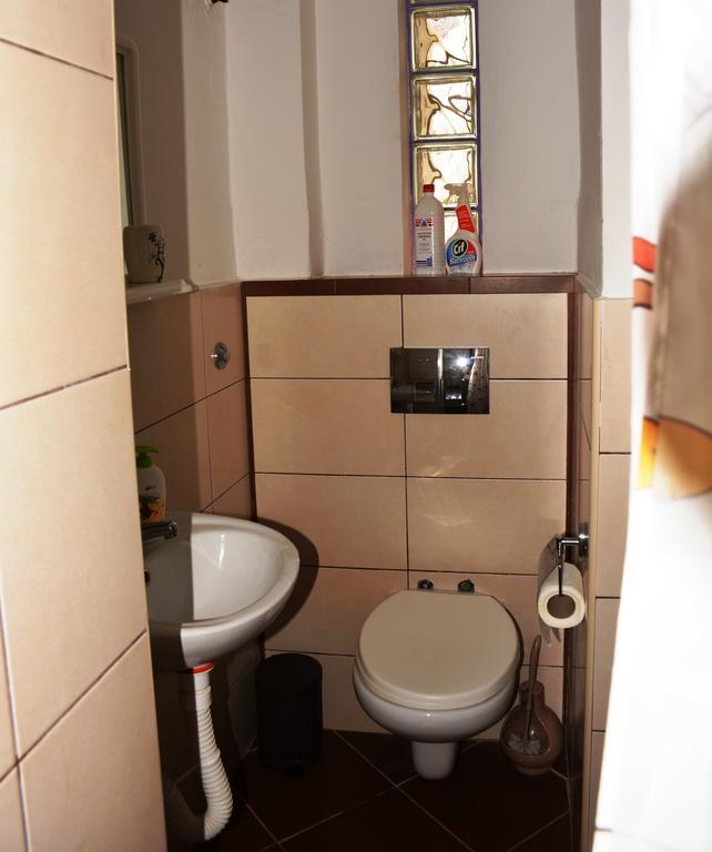 Cozy Downtown Apartment Belgrade Exterior photo